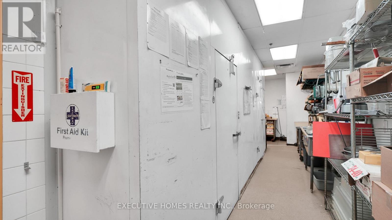 141b - 30 Famous Avenue, Vaughan, Ontario  L4L 9M3 - Photo 14 - N12317947