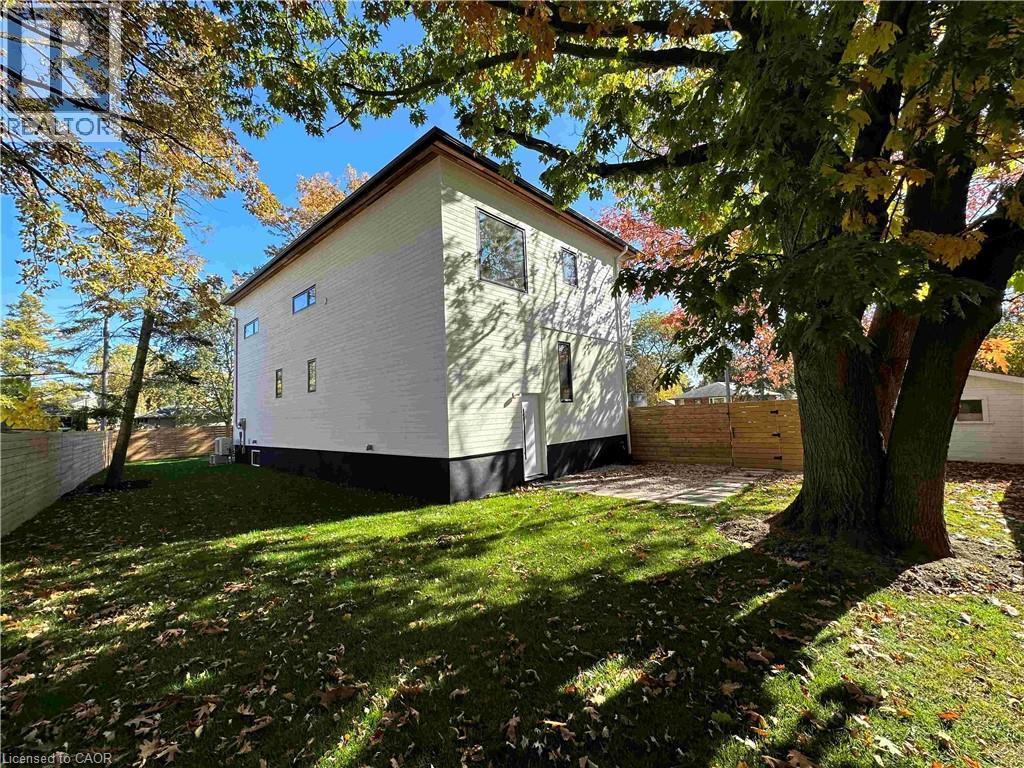 5427 Anthony Place, Burlington, Ontario  L7L 3G9 - Photo 45 - 40771746