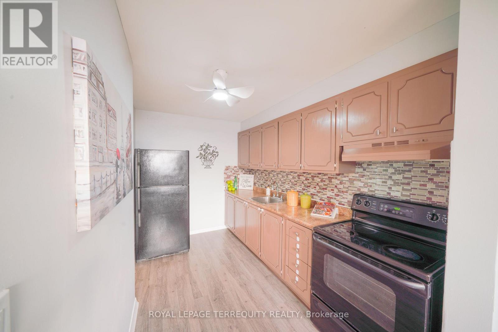 807 - 2245 Eglinton Avenue E, Toronto, Ontario  M1K 2N3 - Photo 9 - E12530012