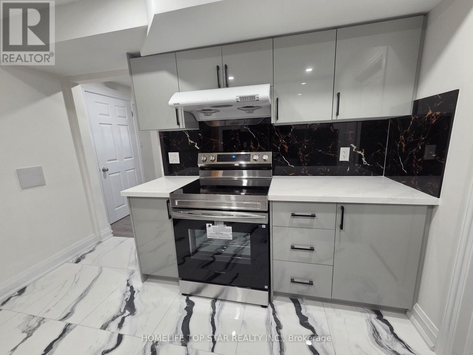 28 Willowbrook Drive, Whitby, Ontario  L1R 1S7 - Photo 15 - E12513464