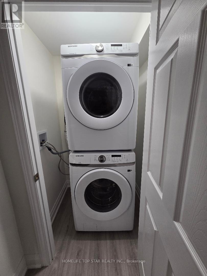 28 Willowbrook Drive, Whitby, Ontario  L1R 1S7 - Photo 16 - E12513464