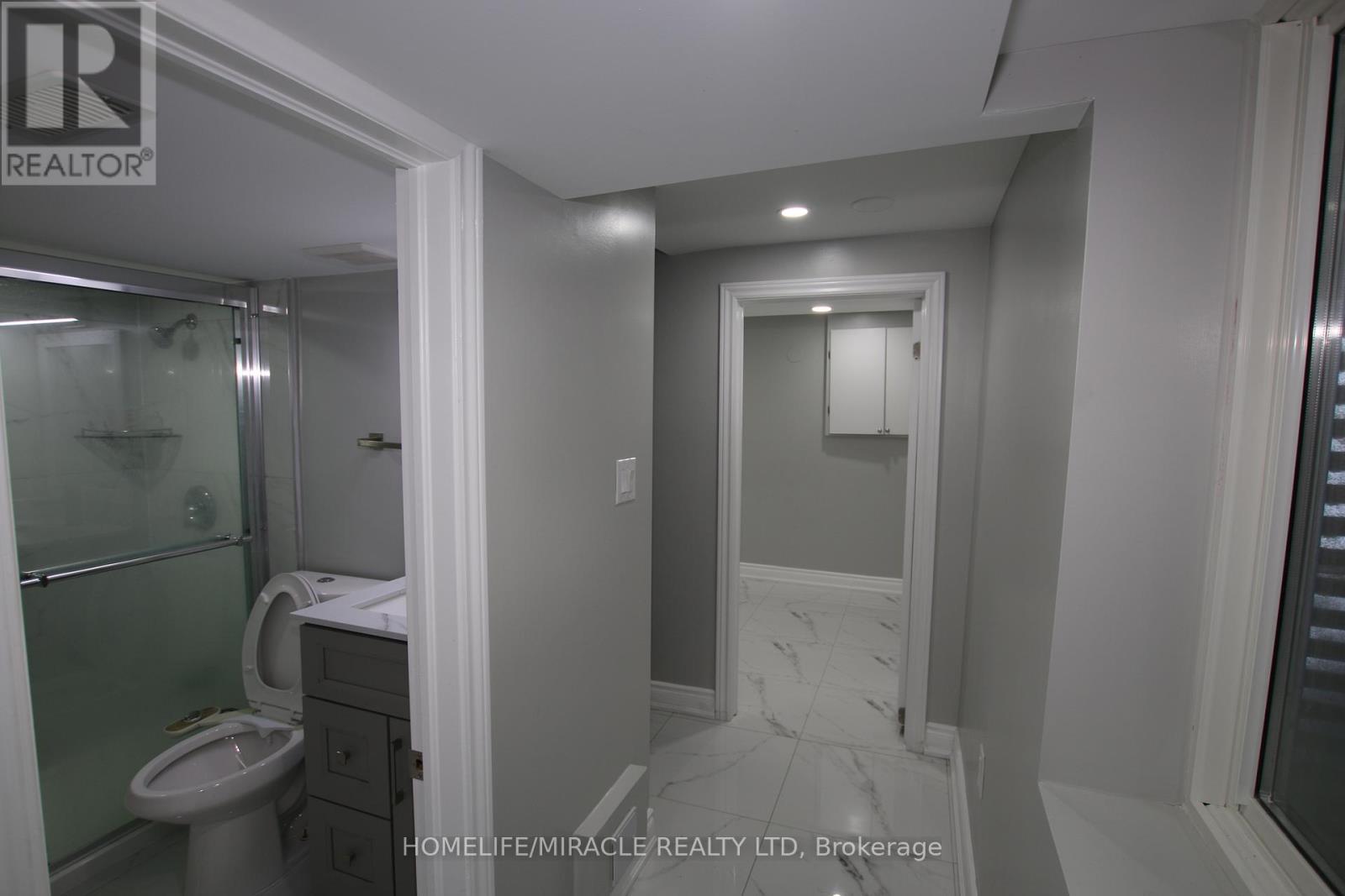 3 Gatsby Square, Brampton, Ontario  L6S 2H4 - Photo 26 - W12395898