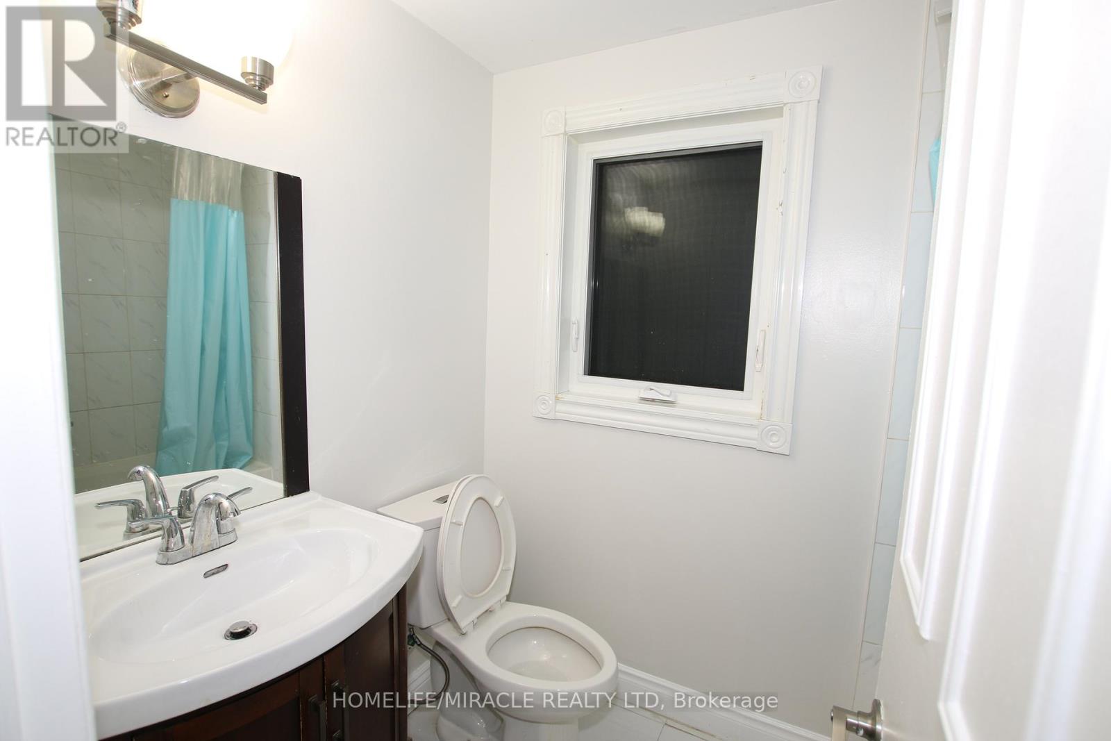 3 Gatsby Square, Brampton, Ontario  L6S 2H4 - Photo 33 - W12395898