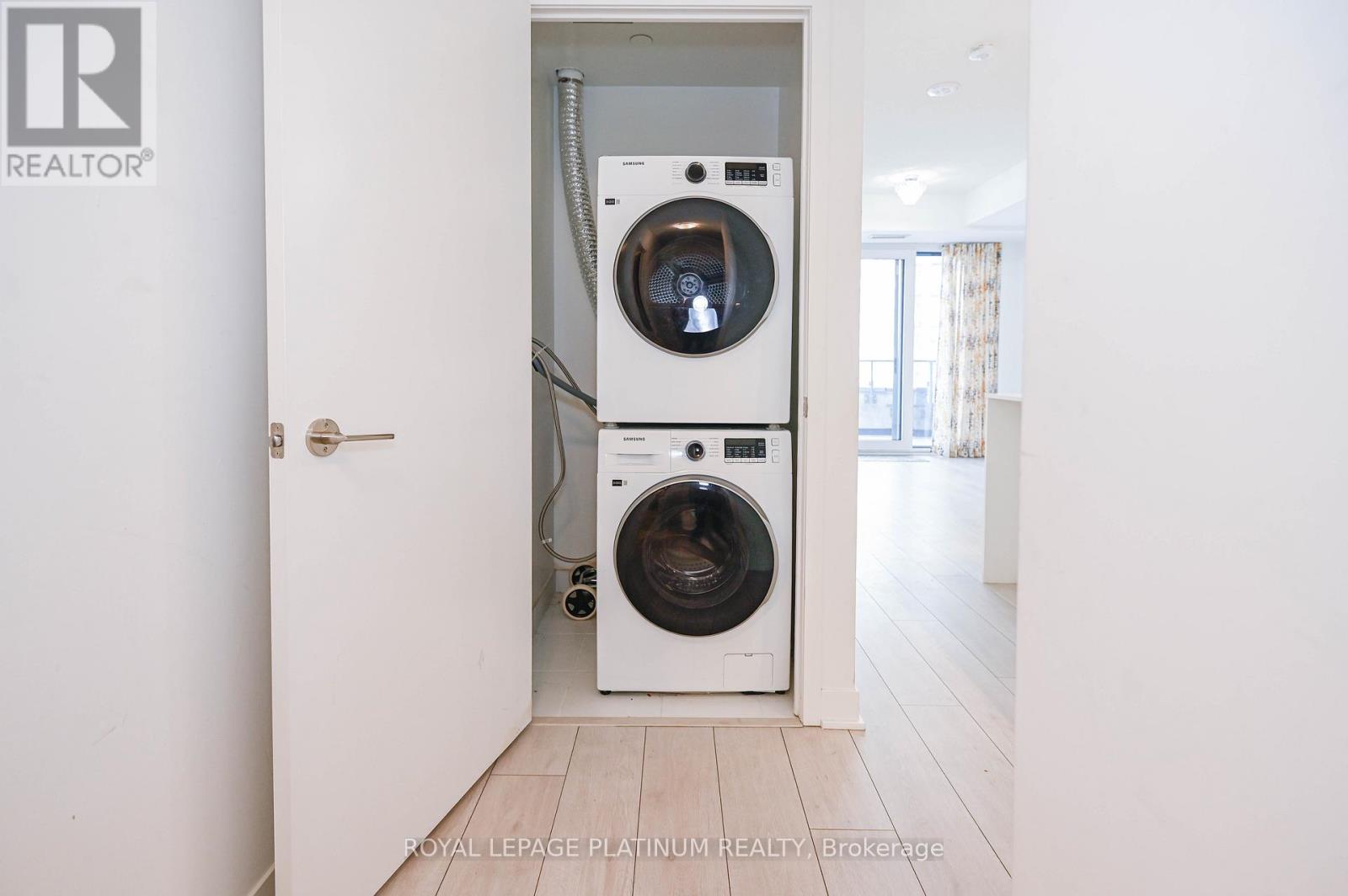 302 - 260 Malta Avenue, Brampton, Ontario  L6Y 6L7 - Photo 9 - W12523552