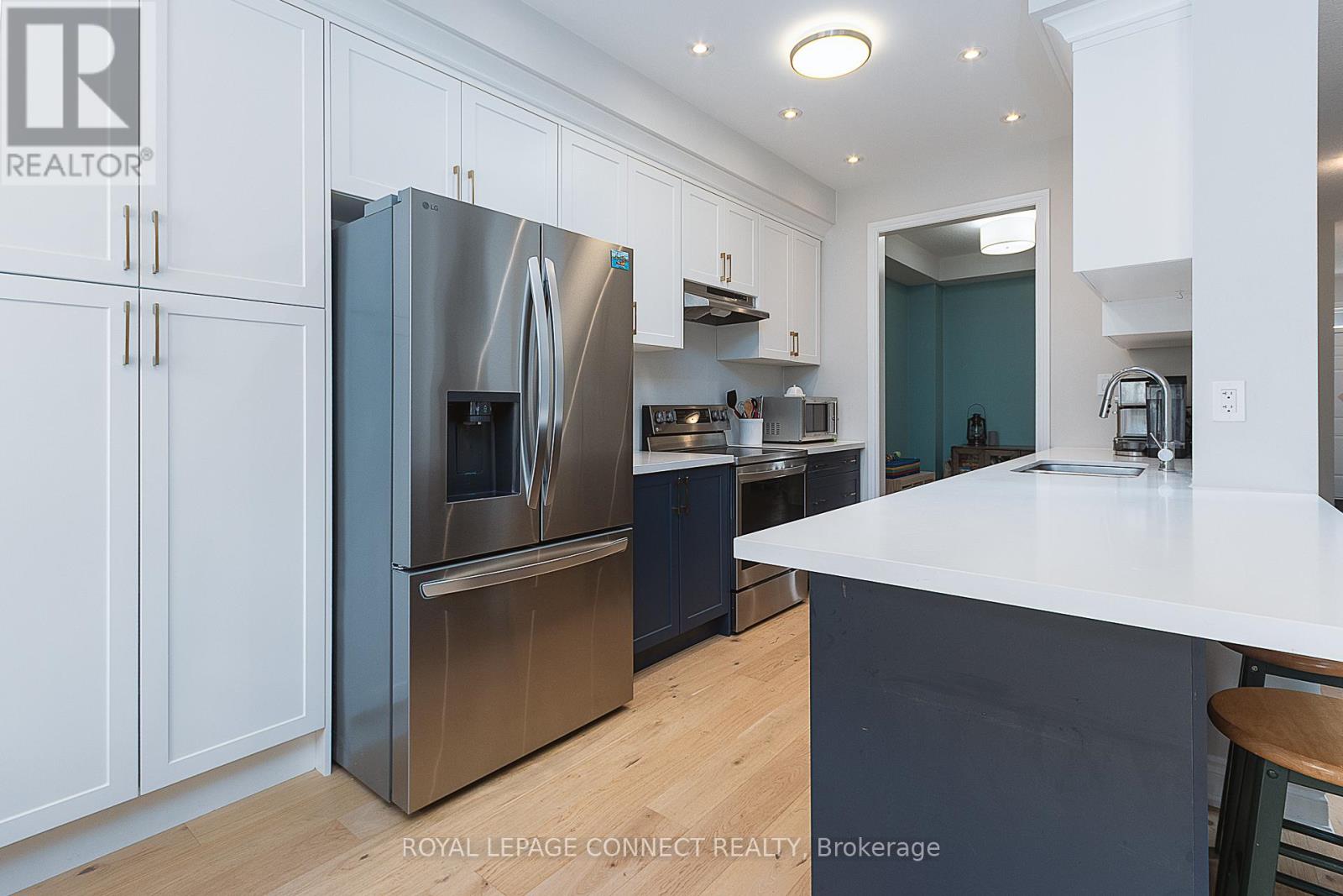 24 Coldbrook Drive, Cavan Monaghan, Ontario  L0A 1G0 - Photo 6 - X12343727