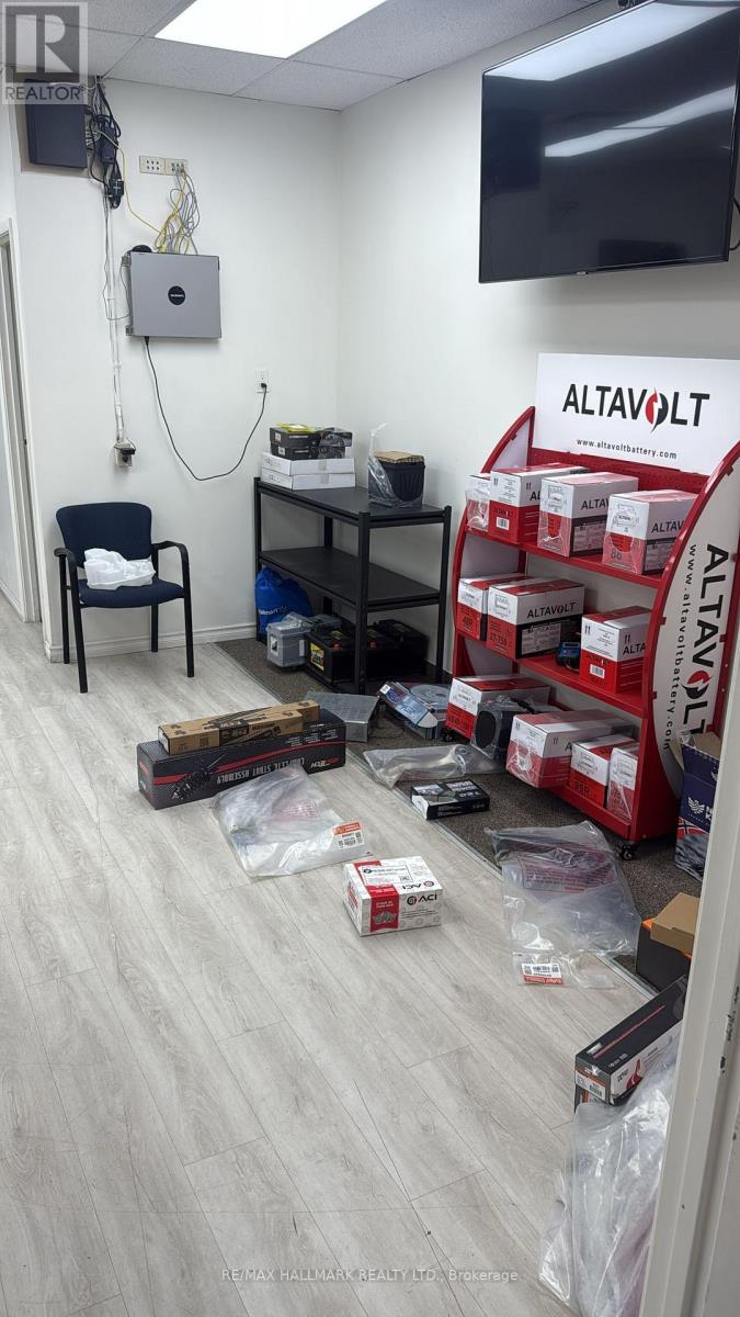 6 - 150 Rivermede Road, Vaughan, Ontario  L4K 3M8 - Photo 12 - N12533208