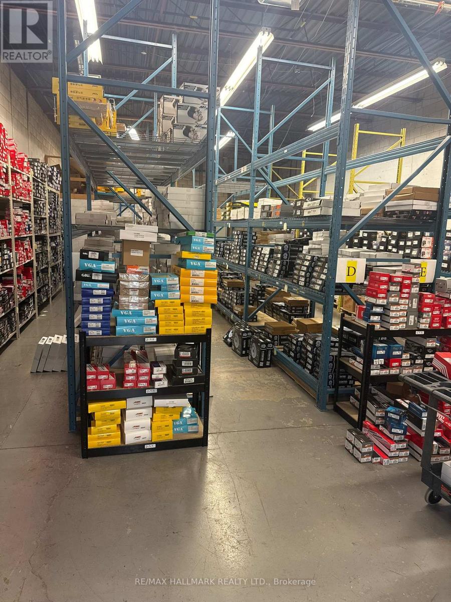 6 - 150 Rivermede Road, Vaughan, Ontario  L4K 3M8 - Photo 4 - N12533208