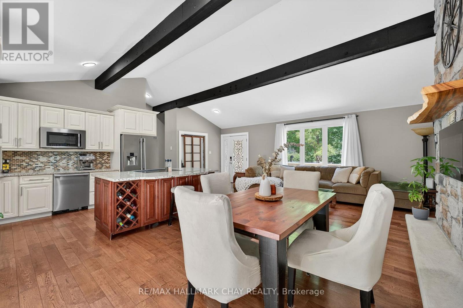 135 Big Bay Point Road, Innisfil, Ontario  L9S 2N3 - Photo 14 - N12533244