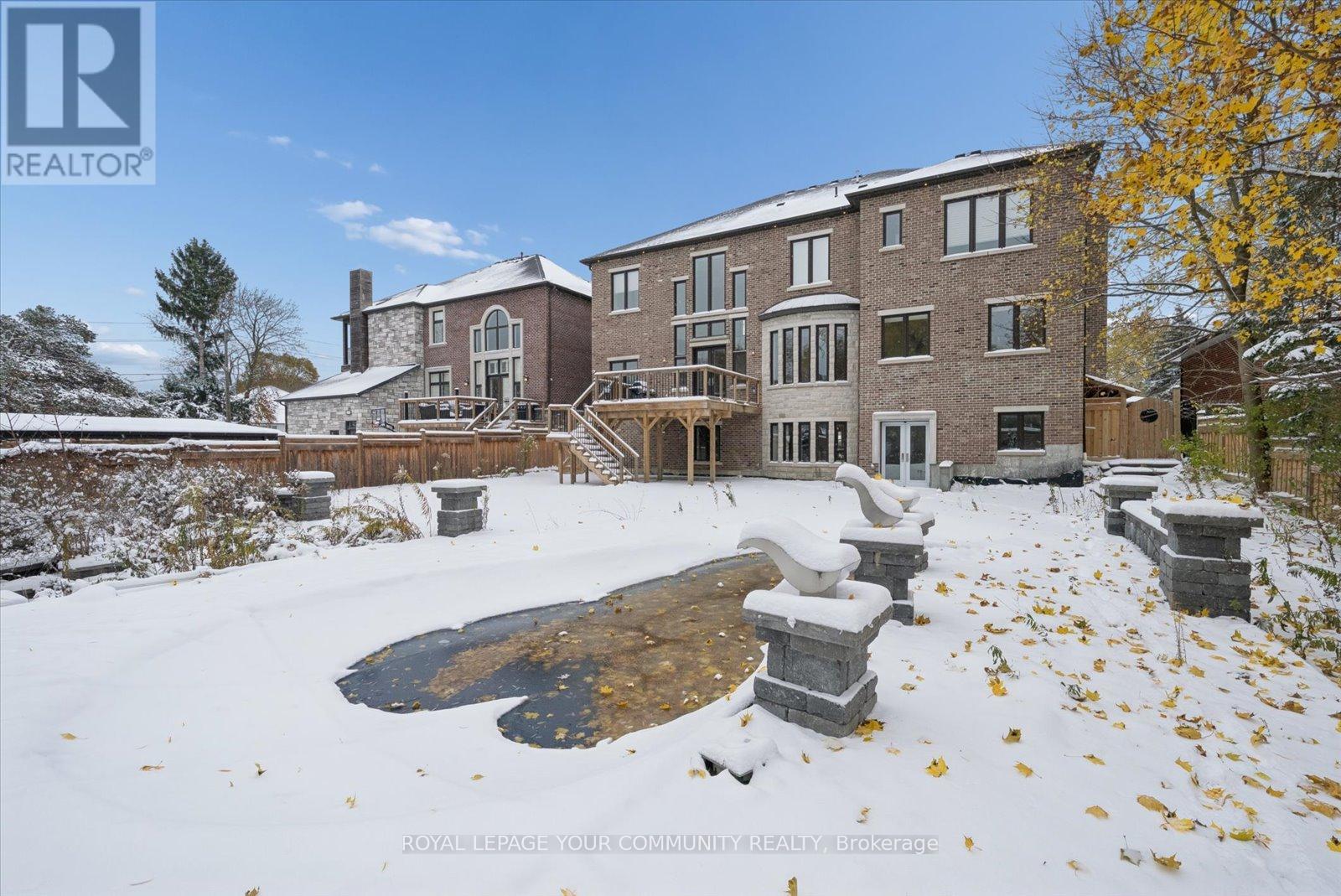 2 Poplar Drive, Richmond Hill, Ontario  L4E 2W5 - Photo 42 - N12533310