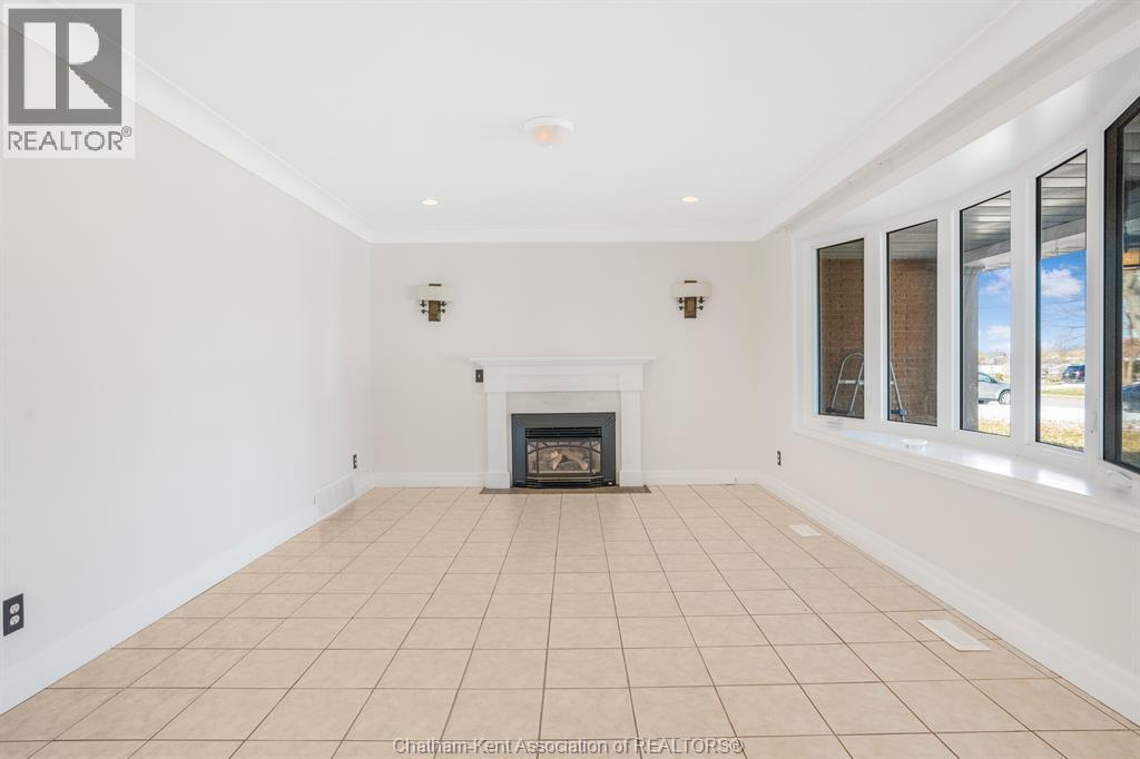 314 Delaware Avenue, Chatham, Ontario  N7L 2W8 - Photo 6 - 25028501