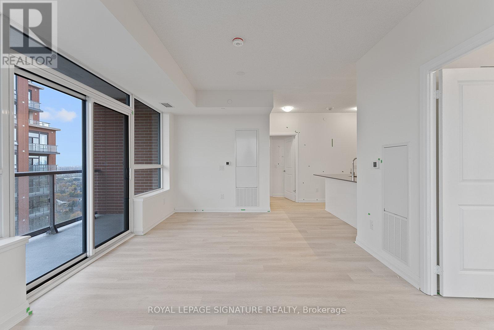 2704 - 3260 Sheppard Avenue E, Toronto, Ontario  M1T 0B5 - Photo 10 - E12533002