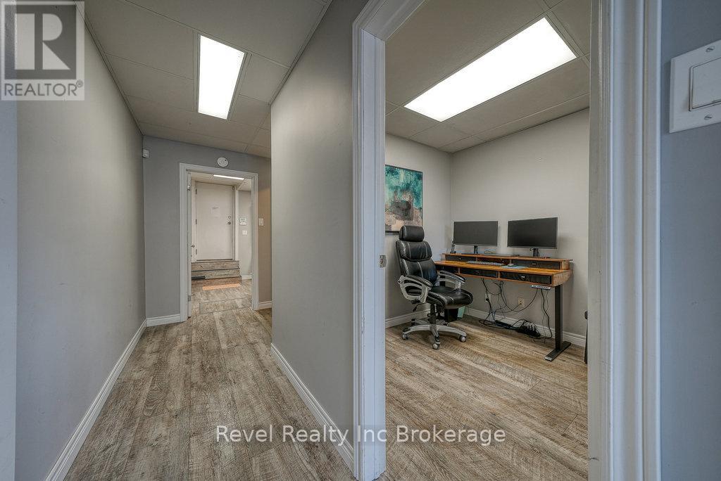 9 King Street W, Ingersoll, Ontario  N5C 2J2 - Photo 10 - X12533536