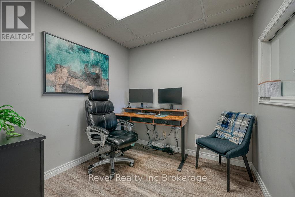 9 King Street W, Ingersoll, Ontario  N5C 2J2 - Photo 11 - X12533536