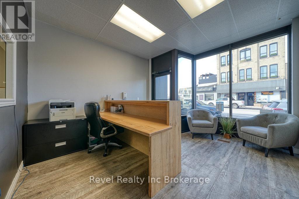 9 King Street W, Ingersoll, Ontario  N5C 2J2 - Photo 7 - X12533536