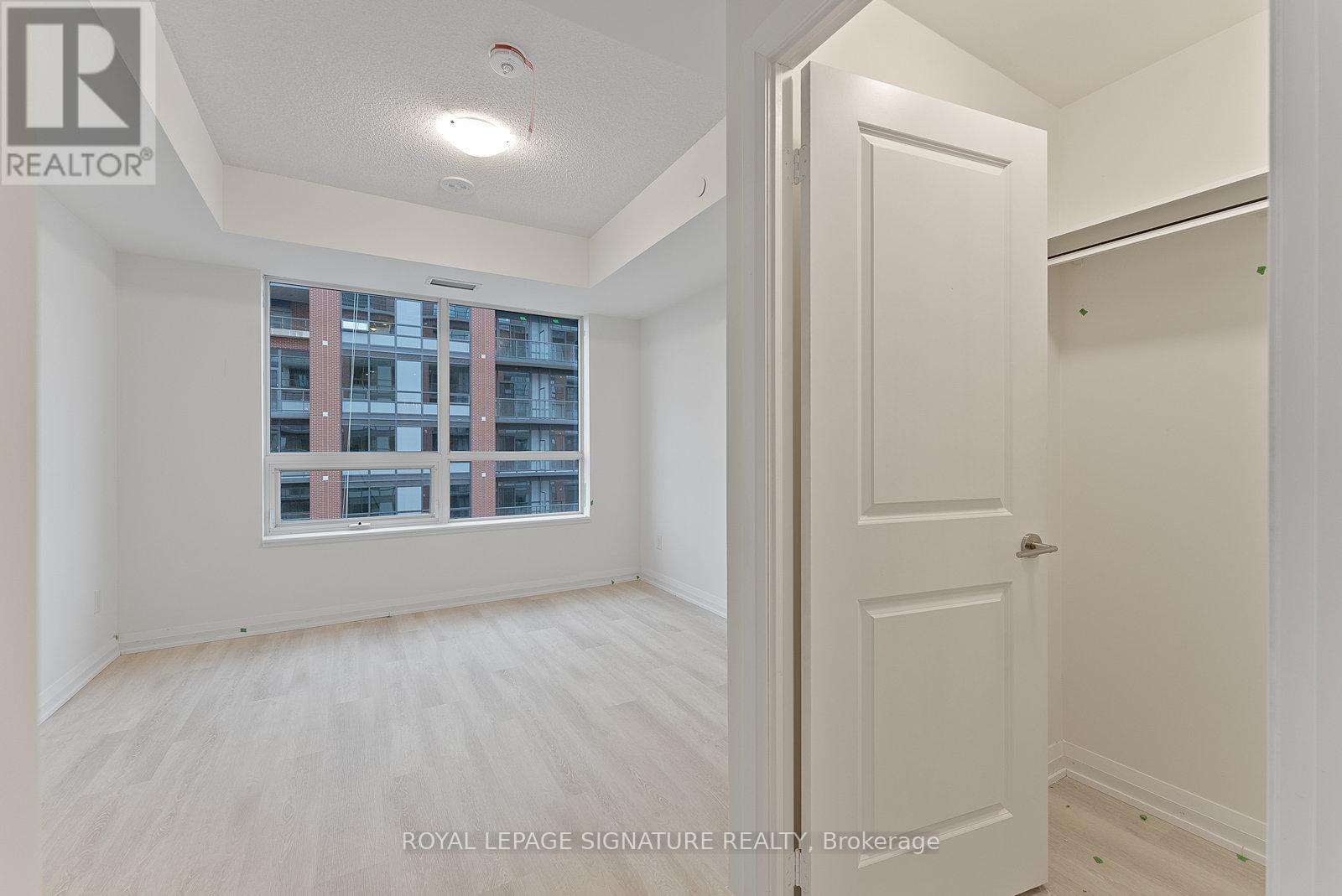 2704 - 3260 Sheppard Avenue E, Toronto, Ontario  M1T 0B5 - Photo 12 - E12533002