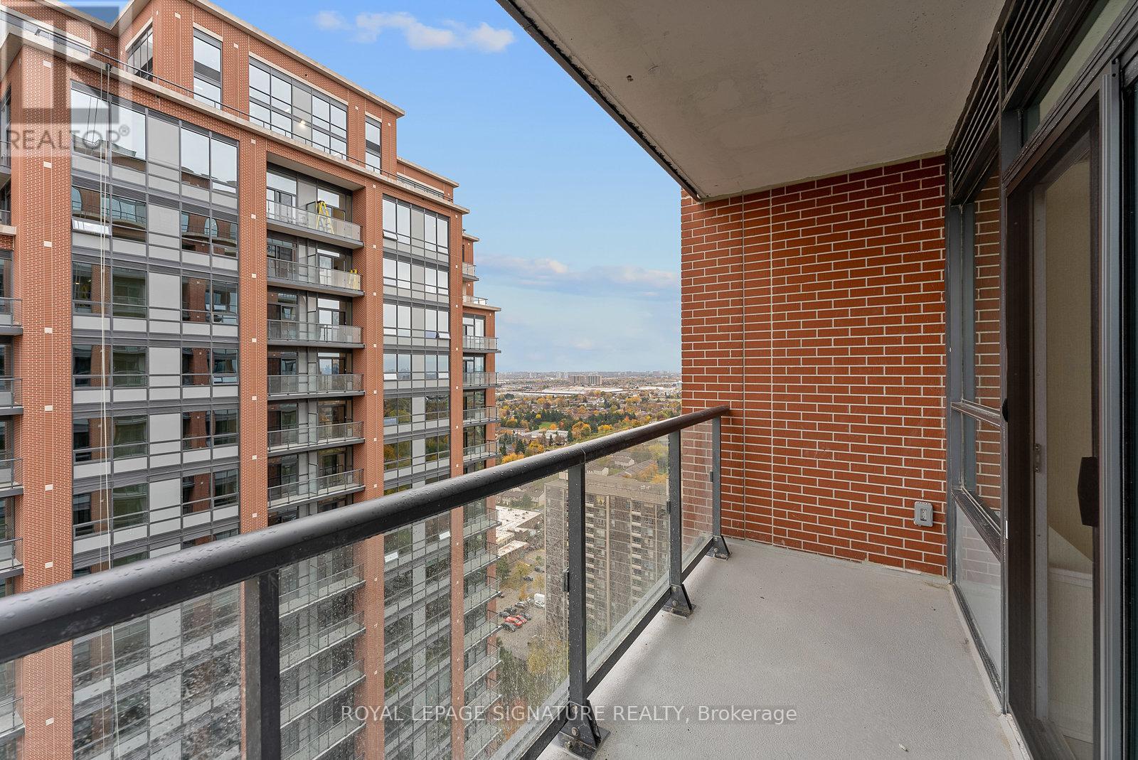 2704 - 3260 Sheppard Avenue E, Toronto, Ontario  M1T 0B5 - Photo 24 - E12533002