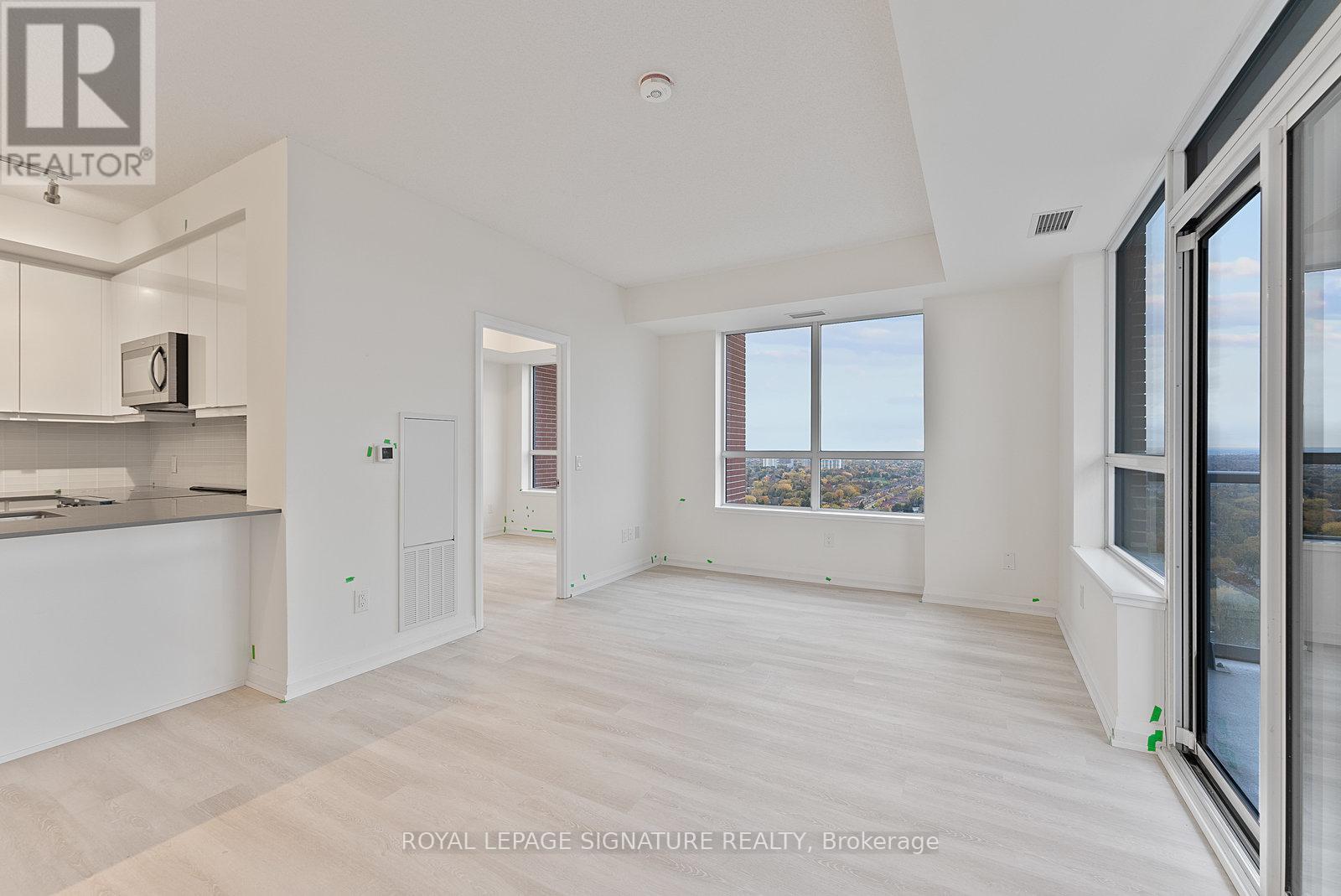 2704 - 3260 Sheppard Avenue E, Toronto, Ontario  M1T 0B5 - Photo 8 - E12533002