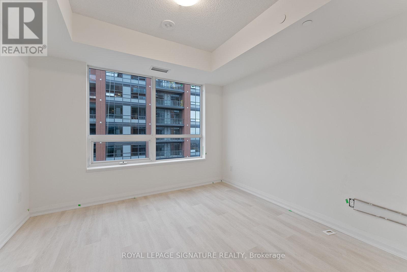 2704 - 3260 Sheppard Avenue E, Toronto, Ontario  M1T 0B5 - Photo 13 - E12533002