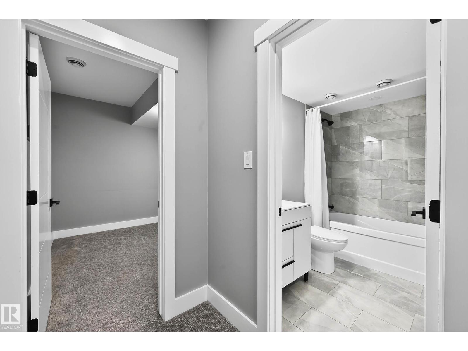 8805 Strathearn Dr Nw, Edmonton, Alberta  T6C 4C8 - Photo 26 - E4464158