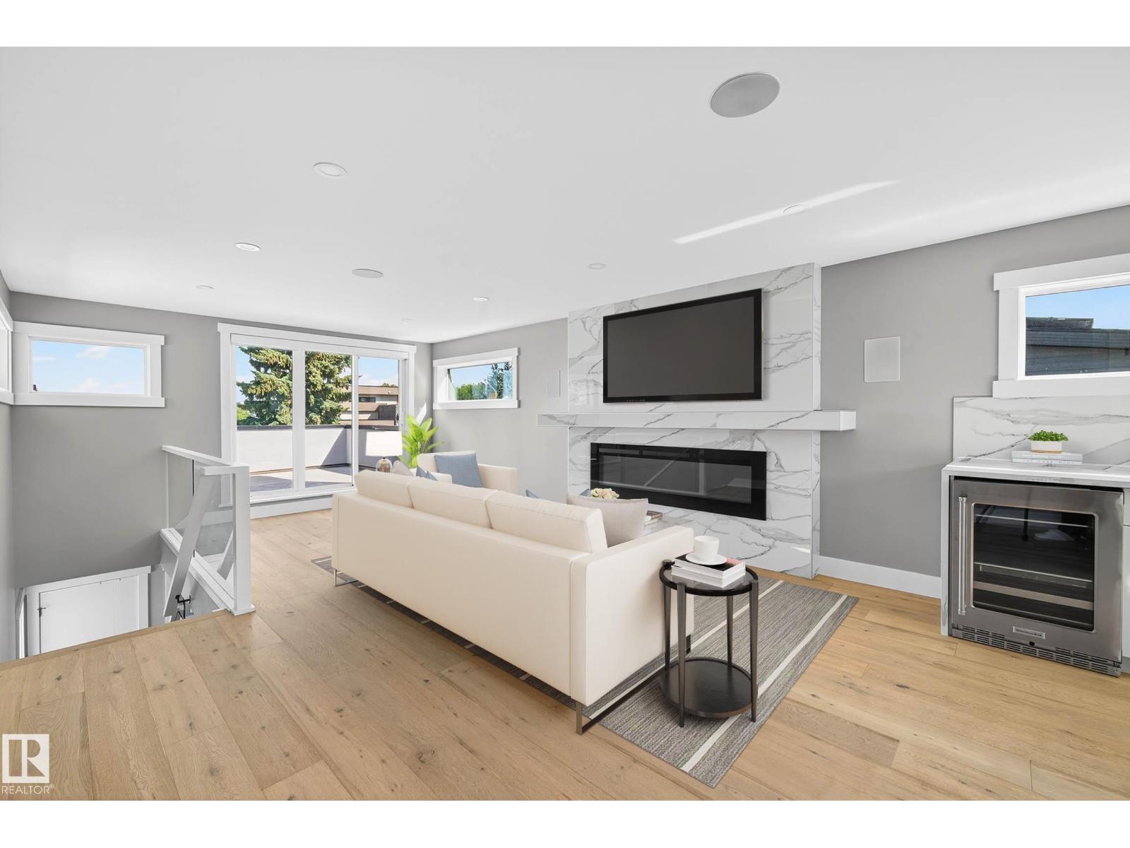 8805 Strathearn Dr Nw, Edmonton, Alberta  T6C 4C8 - Photo 18 - E4464158