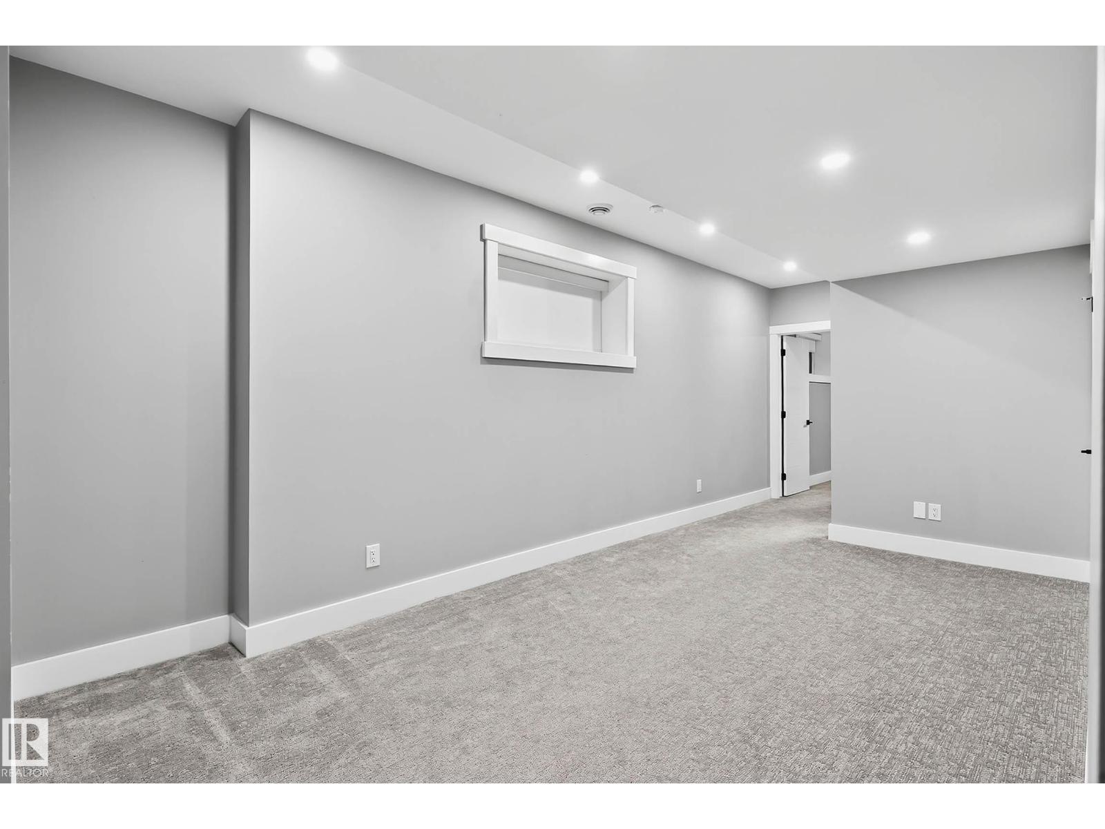 8805 Strathearn Dr Nw, Edmonton, Alberta  T6C 4C8 - Photo 25 - E4464158