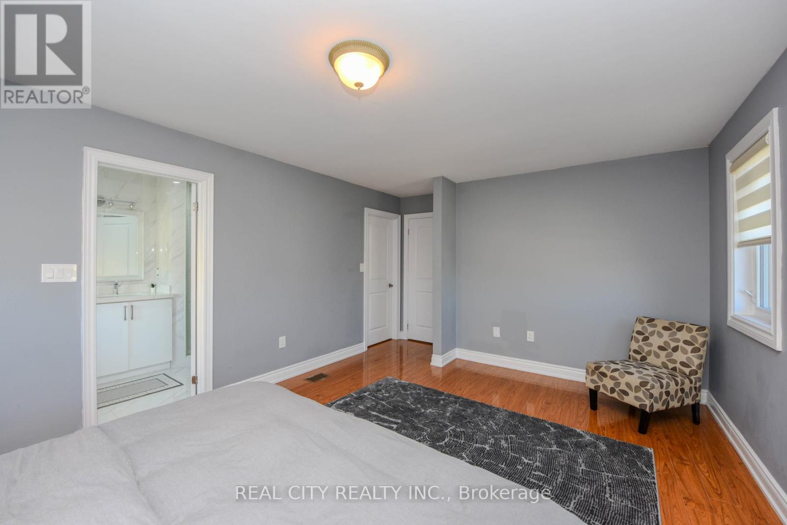 7020 Black Walnut Trail, Mississauga, Ontario  L5N 7N7 - Photo 39 - W12533226