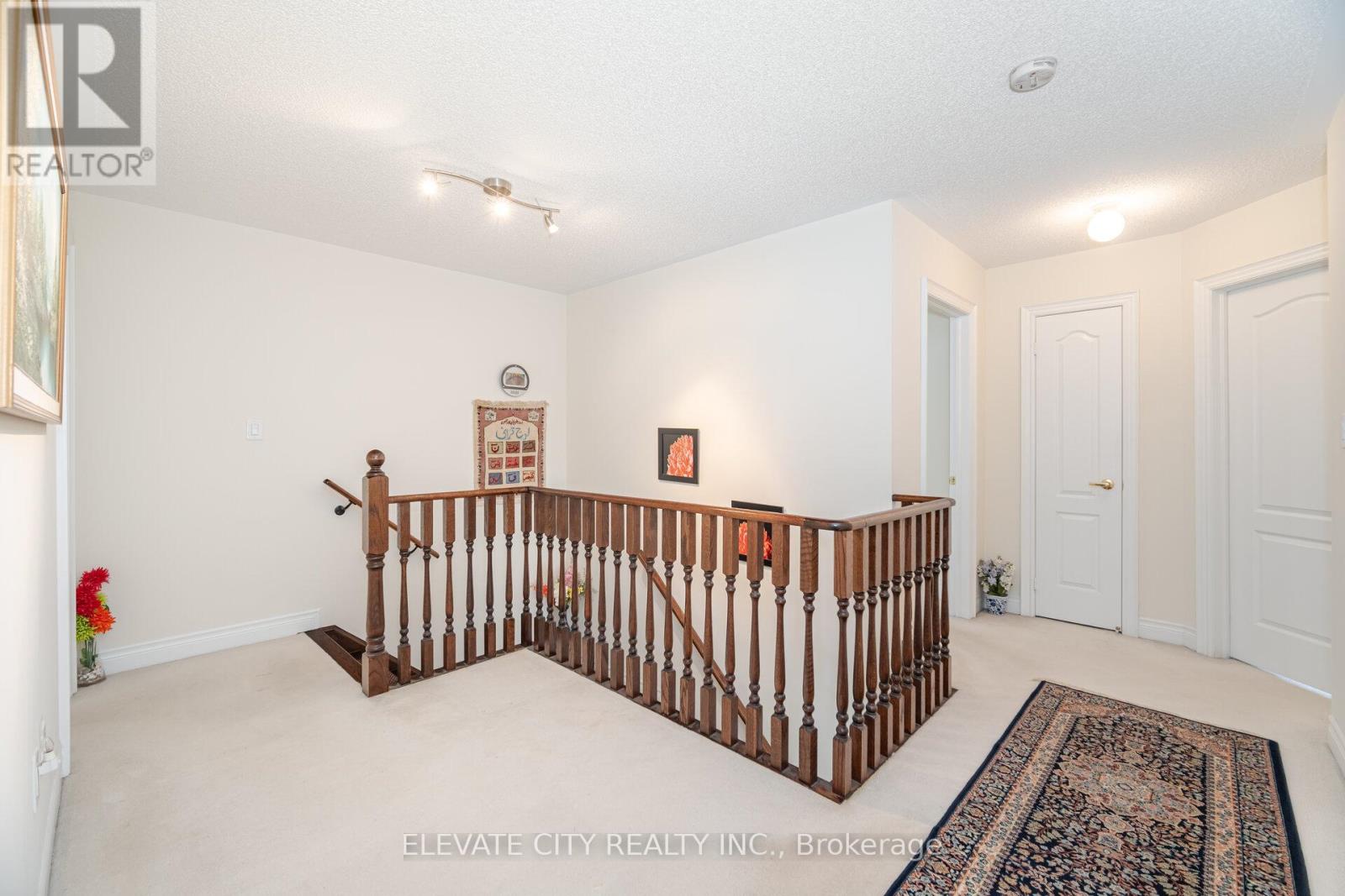 5576 Ethan Drive, Mississauga, Ontario  L5M 0W1 - Photo 10 - W12533234