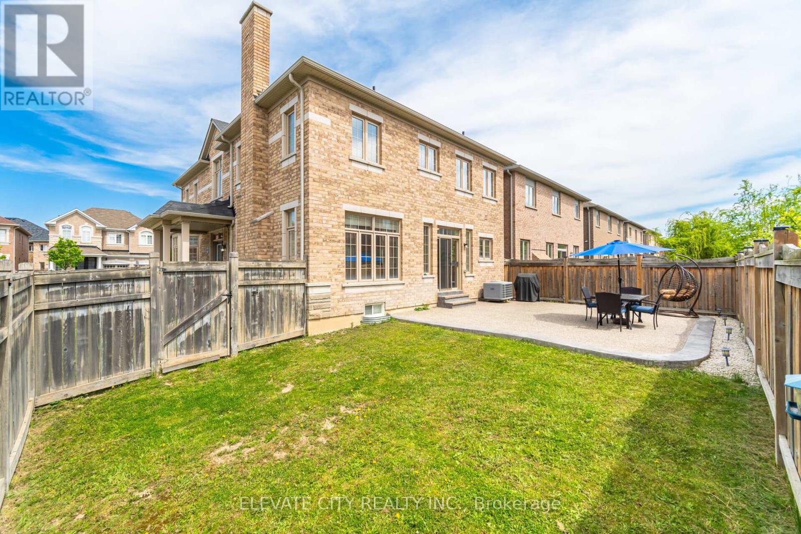 5576 Ethan Drive, Mississauga, Ontario  L5M 0W1 - Photo 24 - W12533234