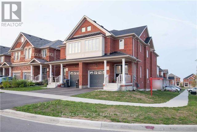 23 Gulfbrook Circle, Brampton, Ontario  L6Z 0G5 - Photo 2 - W12533236