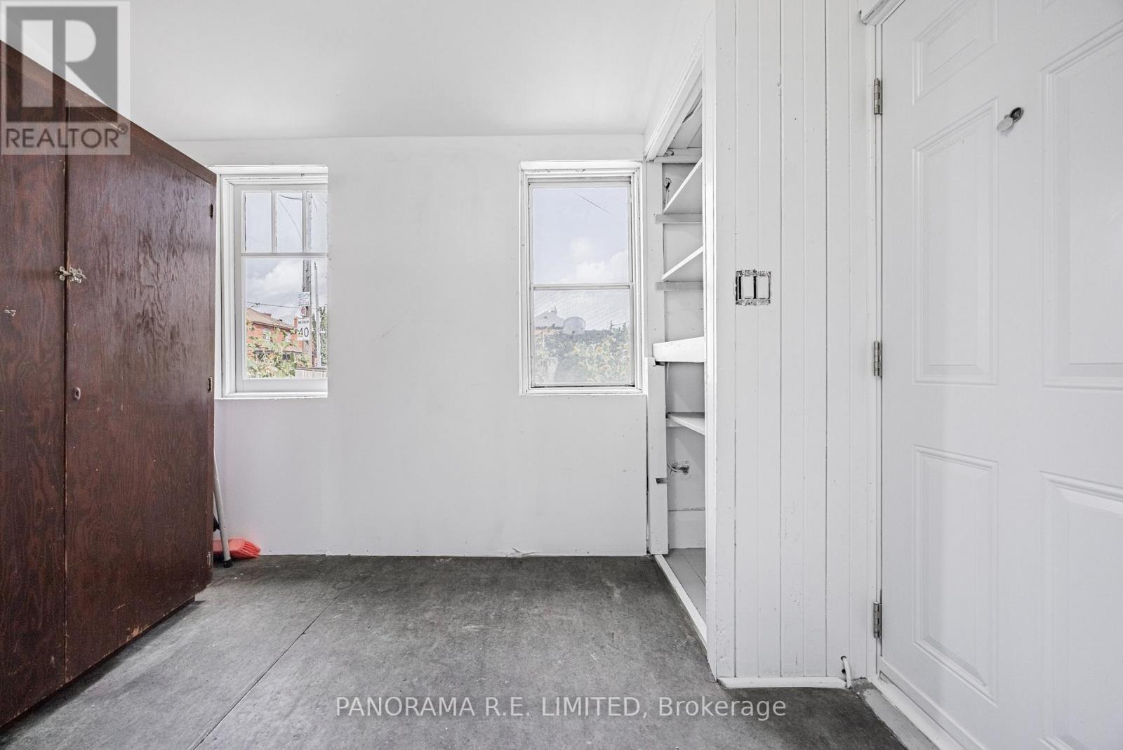 134 Rockwell Avenue, Toronto, Ontario  M6N 1P2 - Photo 10 - W12533248