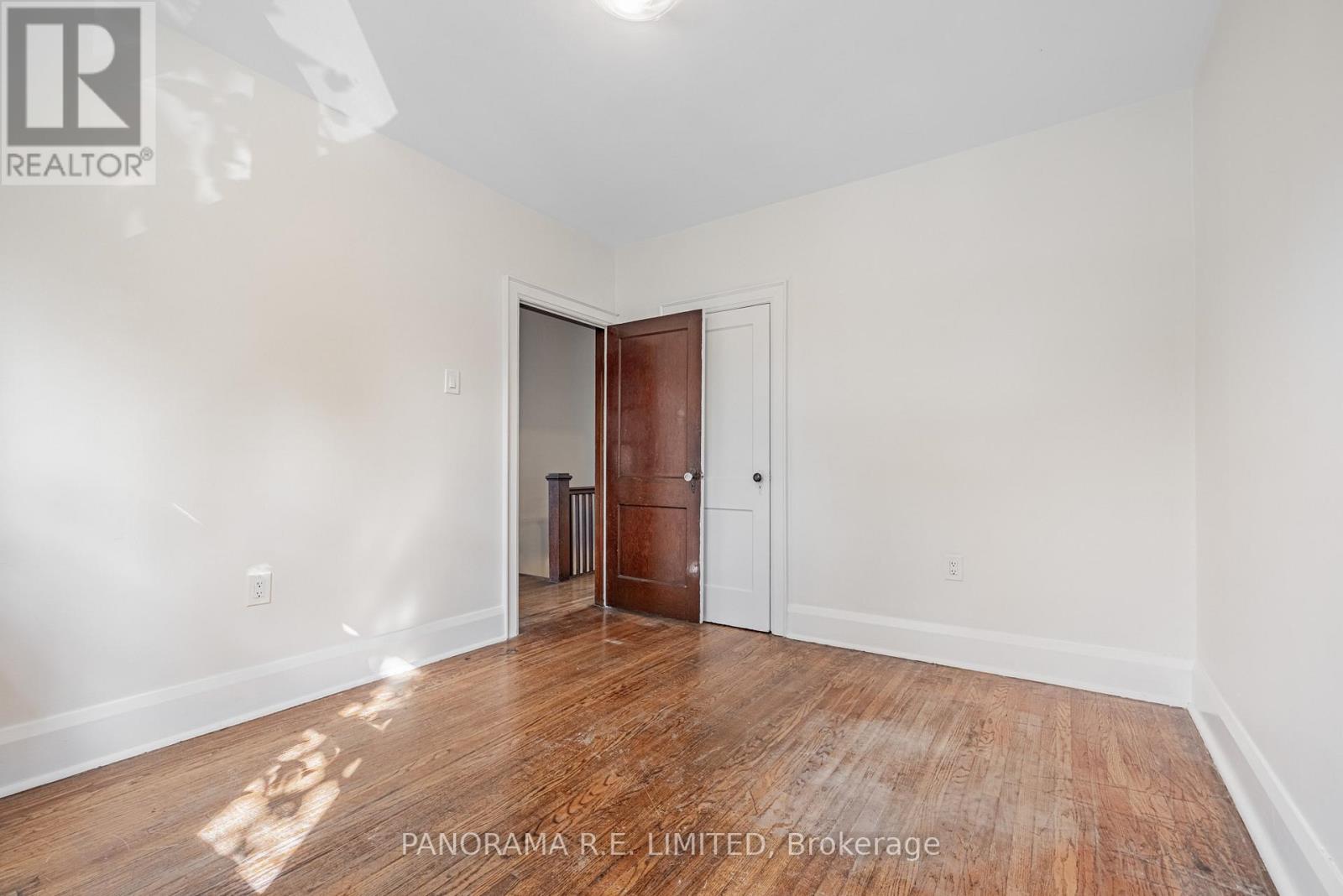 134 Rockwell Avenue, Toronto, Ontario  M6N 1P2 - Photo 16 - W12533248