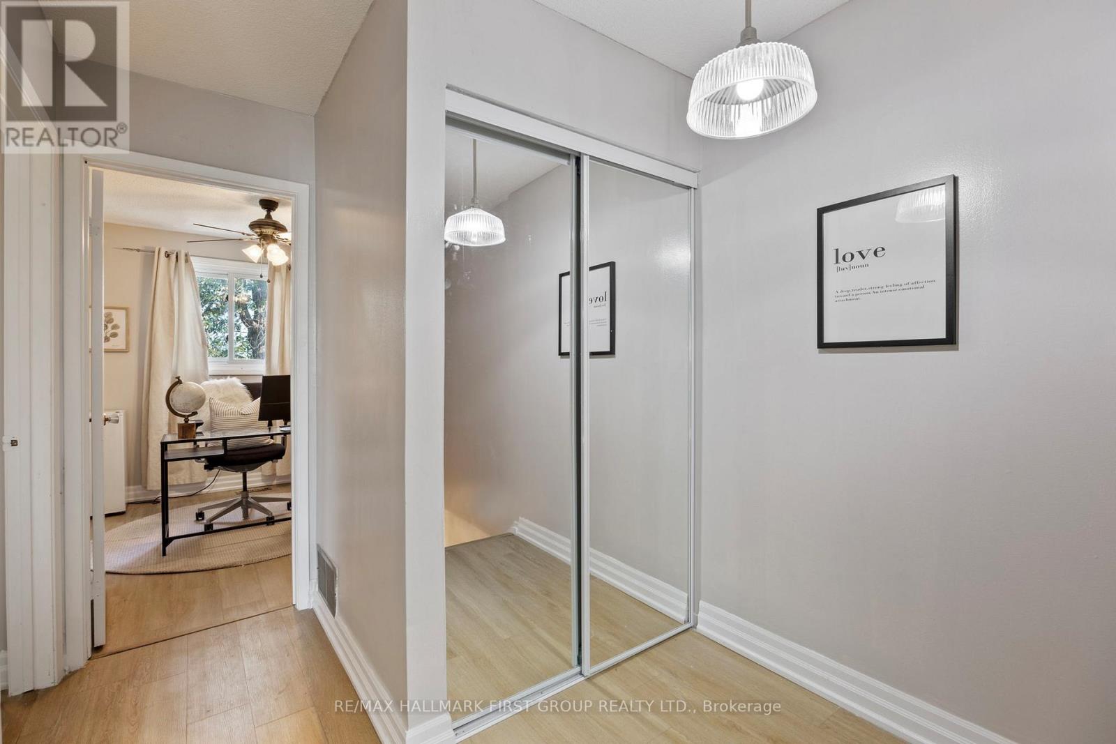 51 - 3025 Cedarglen Gate, Mississauga, Ontario  L5C 2V7 - Photo 16 - W12533270