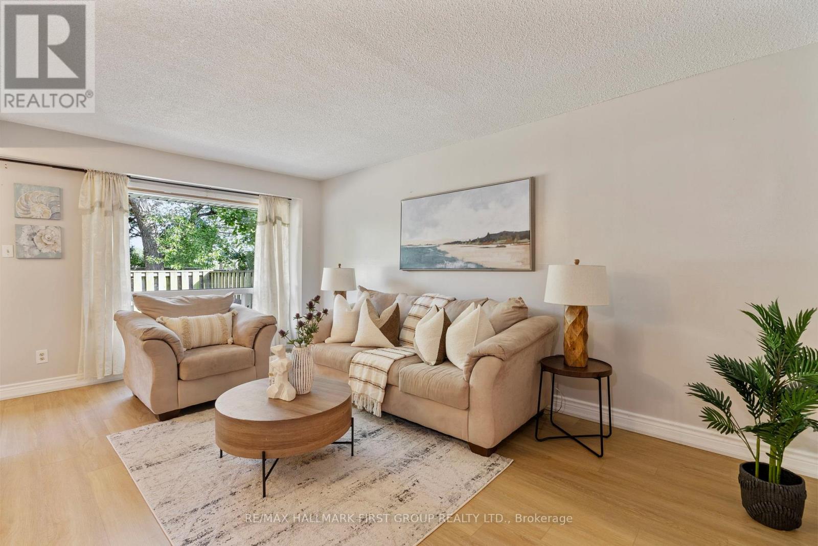 51 - 3025 Cedarglen Gate, Mississauga, Ontario  L5C 2V7 - Photo 6 - W12533270