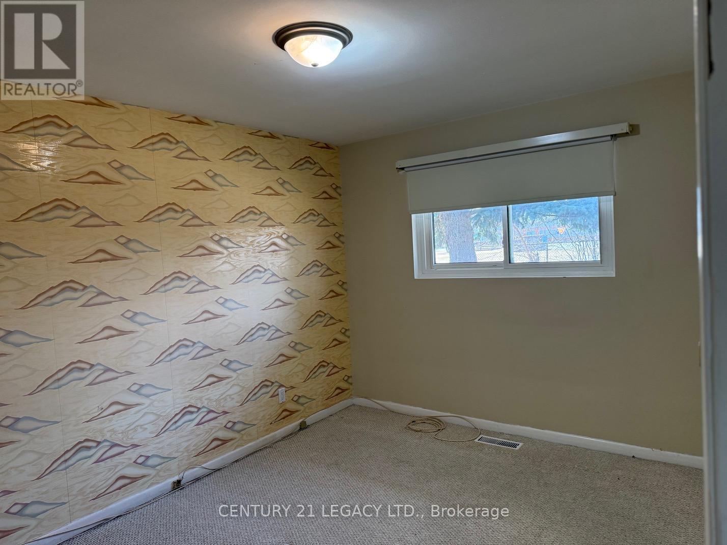 (Upper) - 18 Harper Road, Brampton, Ontario  L6W 2W5 - Photo 11 - W12533280