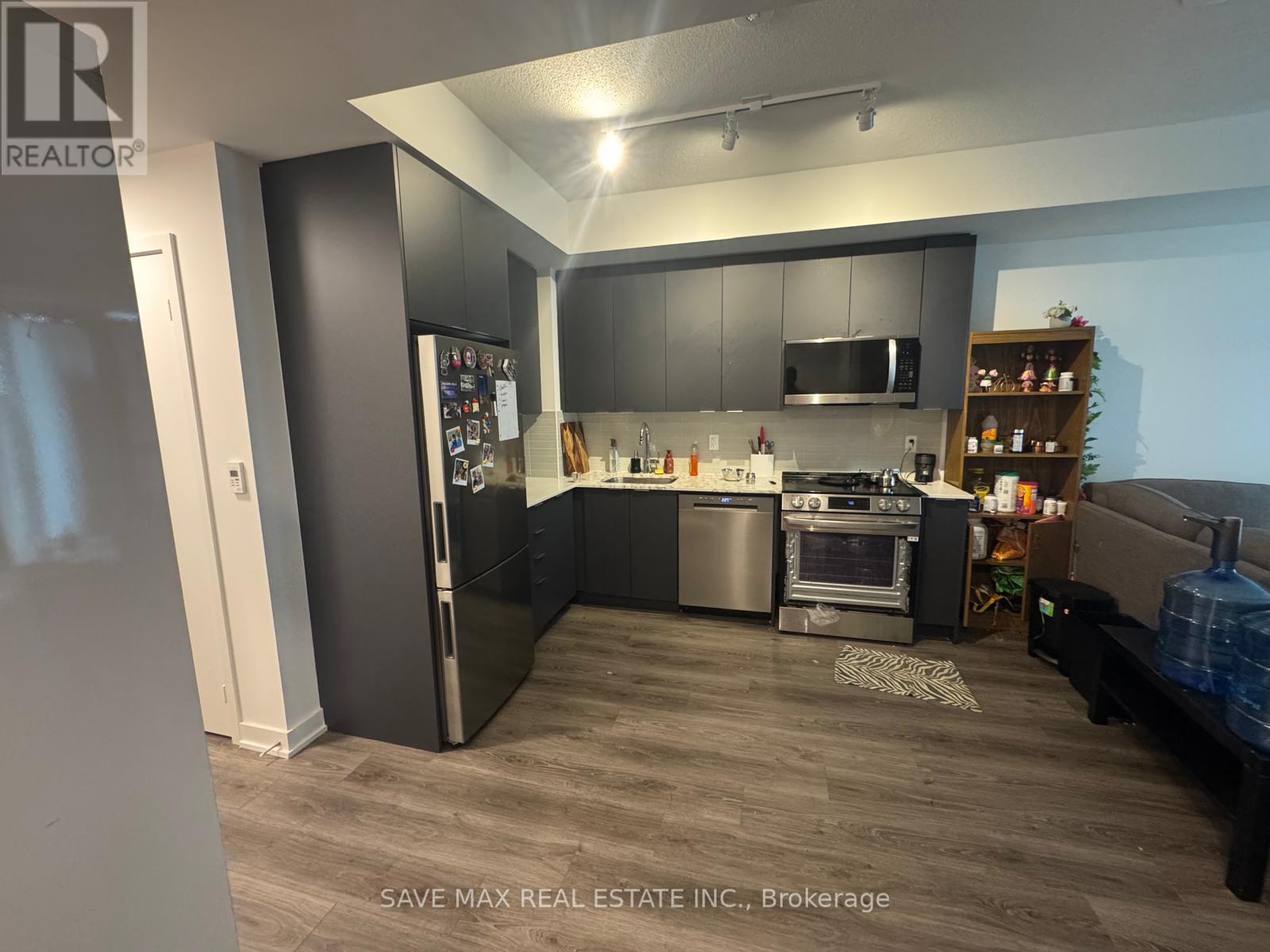 420 - 225 Malta Avenue, Brampton, Ontario  L6Y 4M5 - Photo 3 - W12533288