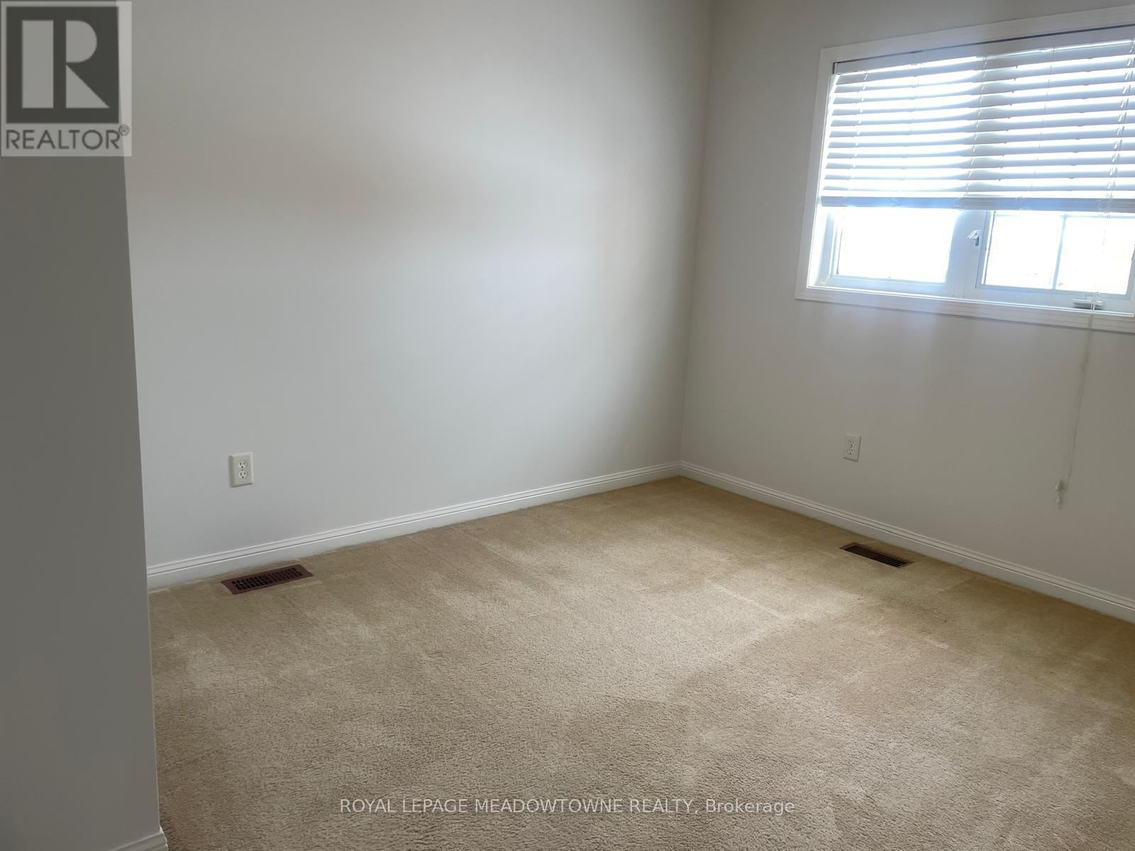 1322 Clark Boulevard, Milton, Ontario  L9T 6L4 - Photo 24 - W12533302