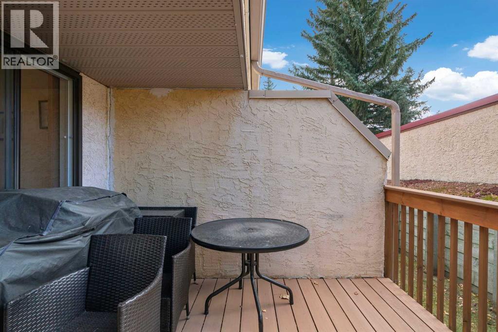 40 Sandarac Circle Nw, Calgary, Alberta  T3K 3V6 - Photo 24 - A2269204
