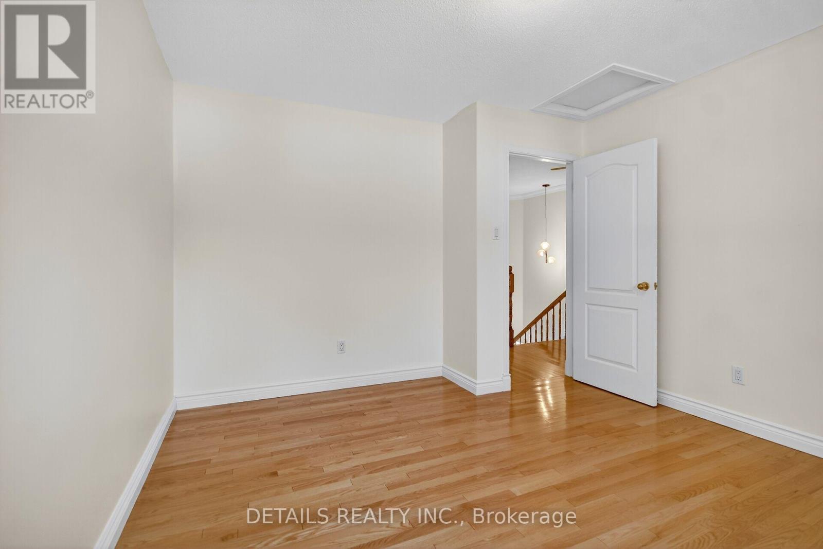 41 Weslock Way, Ottawa, Ontario  K2K 2K5 - Photo 30 - X12533338