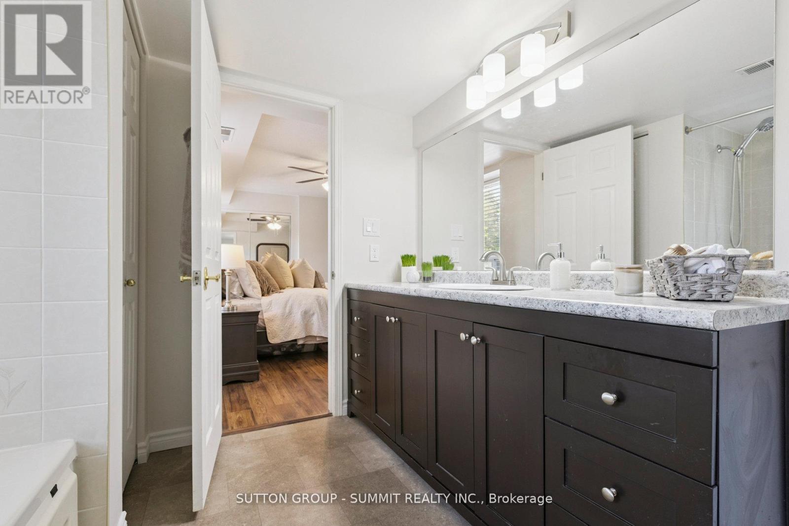 401 - 281 Bristol Street, Guelph, Ontario  N1H 8J3 - Photo 9 - X12533240