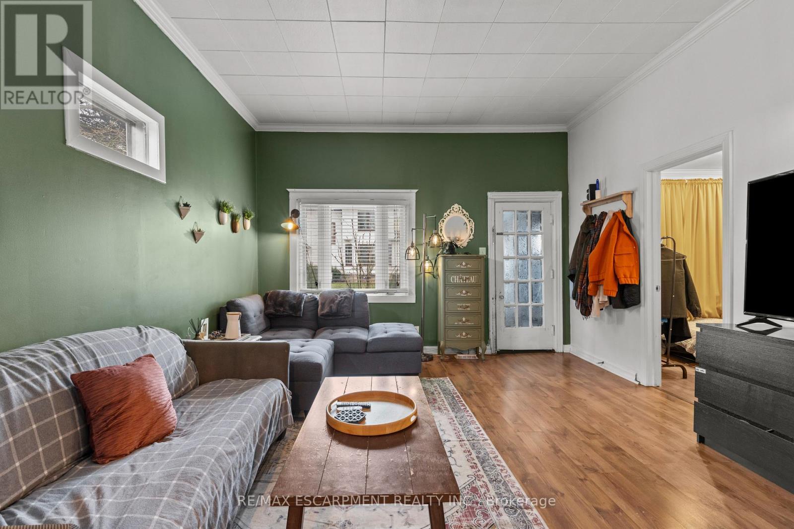 4774 Saint Clair Avenue E, Niagara Falls, Ontario  L2E 3T1 - Photo 11 - X12533250