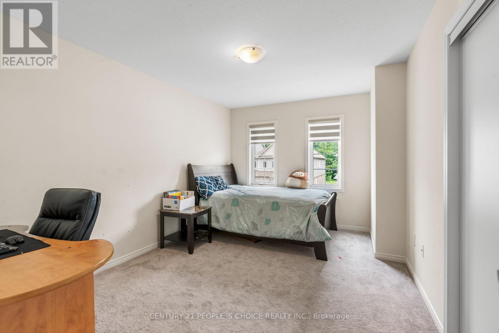 8670 Chickory Trail, Niagara Falls, Ontario  L2H 3S5 - Photo 21 - X12533284