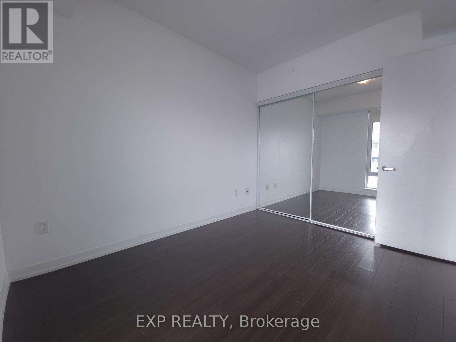 1909 - 2560 Eglinton Avenue W, Mississauga, Ontario  L5M 0Y3 - Photo 11 - W12532868