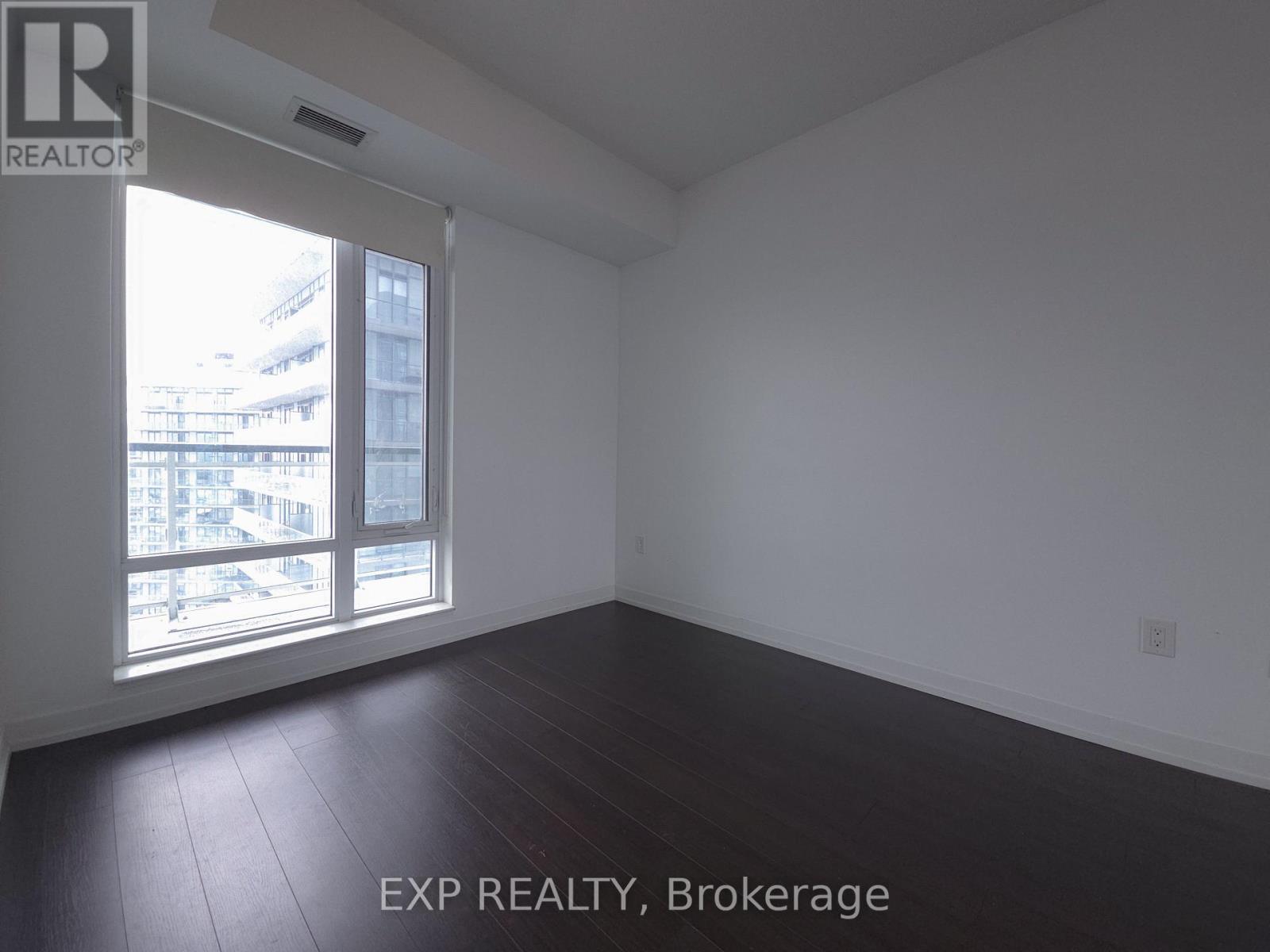 1909 - 2560 Eglinton Avenue W, Mississauga, Ontario  L5M 0Y3 - Photo 10 - W12532868