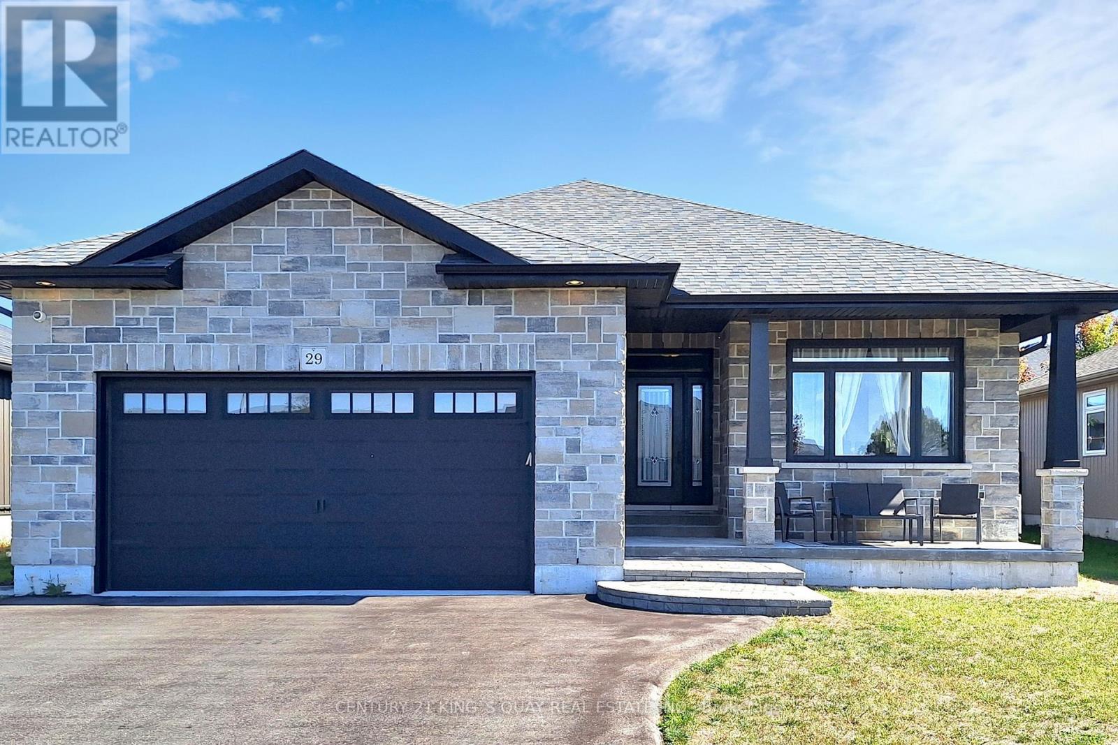 29 GAVIN CRESCENT, Quinte West, Ontario