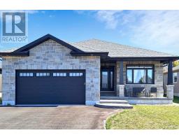 29 GAVIN CRESCENT, Quinte West, Ontario