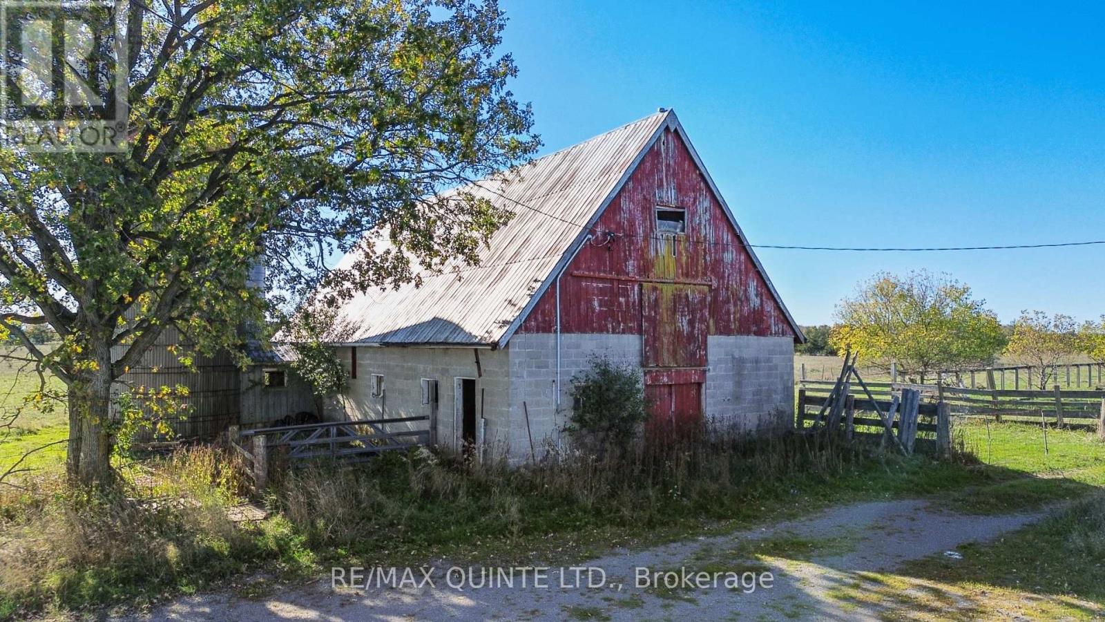 199 Jericho Road, Prince Edward County, Ontario  K0K 1W0 - Photo 14 - X12532922