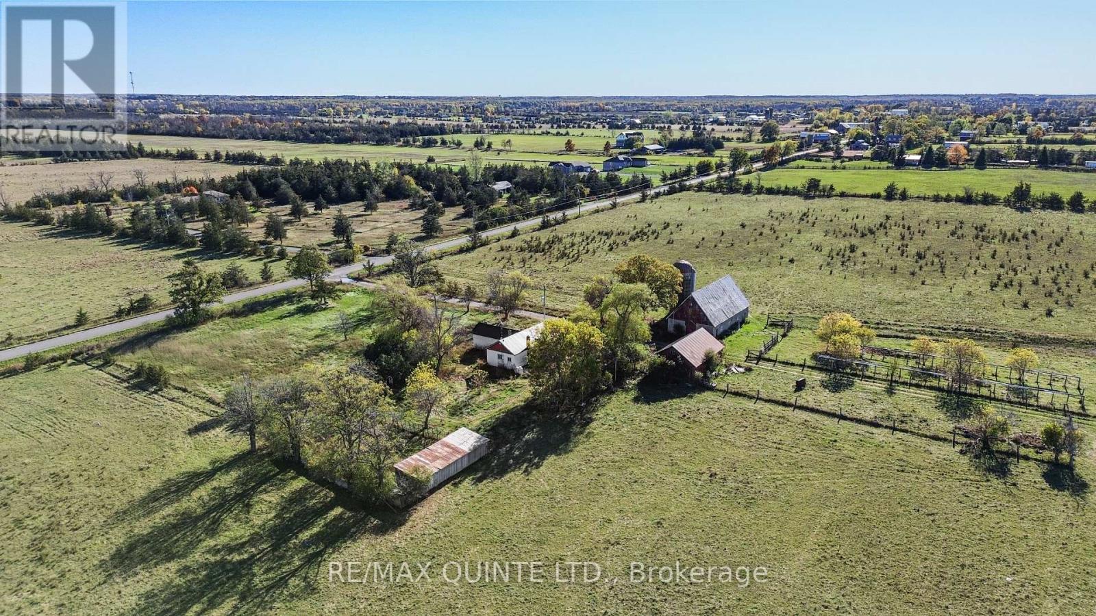 199 Jericho Road, Prince Edward County, Ontario  K0K 1W0 - Photo 5 - X12532922