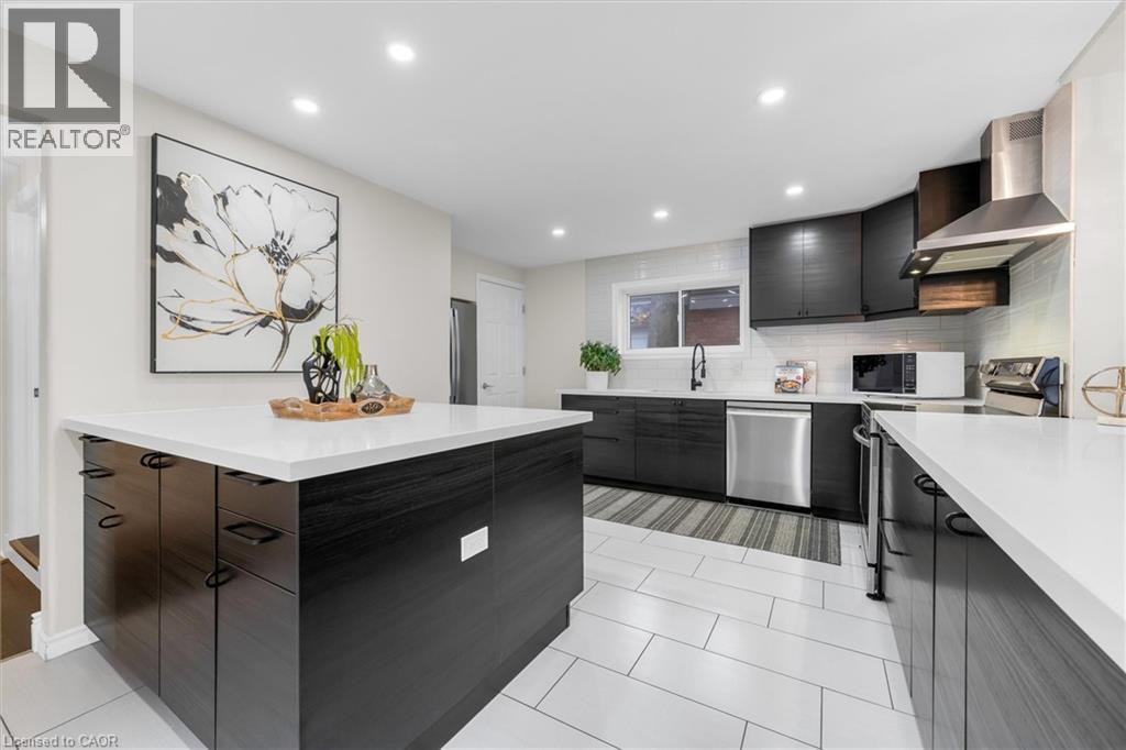 52 Junkin Street, St. Catharines, Ontario  L2R 1N6 - Photo 11 - 40787003