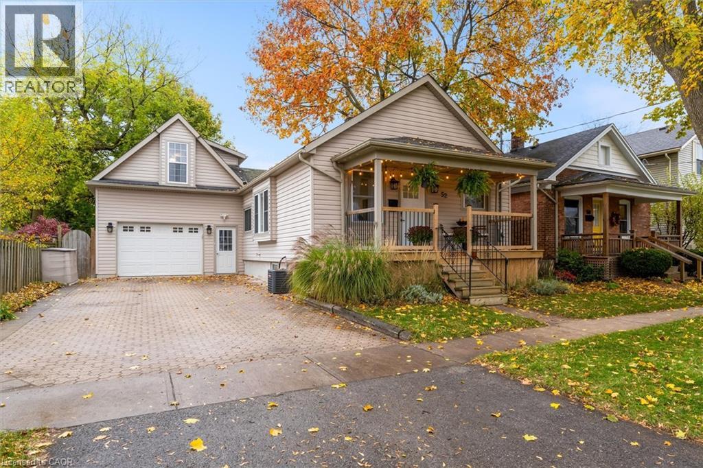 52 Junkin Street, St. Catharines, Ontario  L2R 1N6 - Photo 2 - 40787003