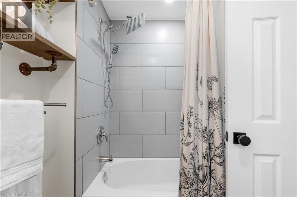 52 Junkin Street, St. Catharines, Ontario  L2R 1N6 - Photo 21 - 40787003